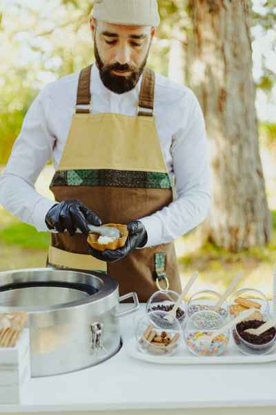 καροτσι με παγωτο τιμες