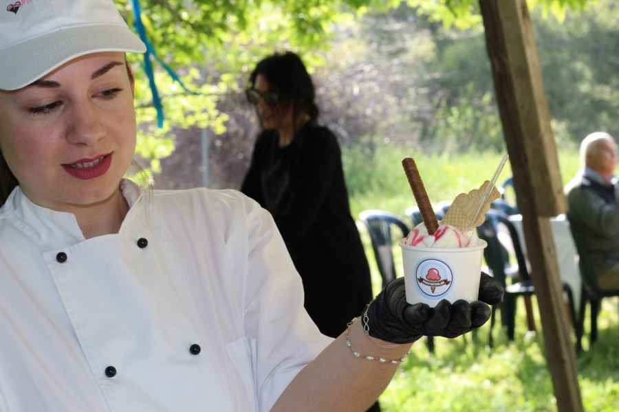 καροτσακι παγωτου για βαπτιση