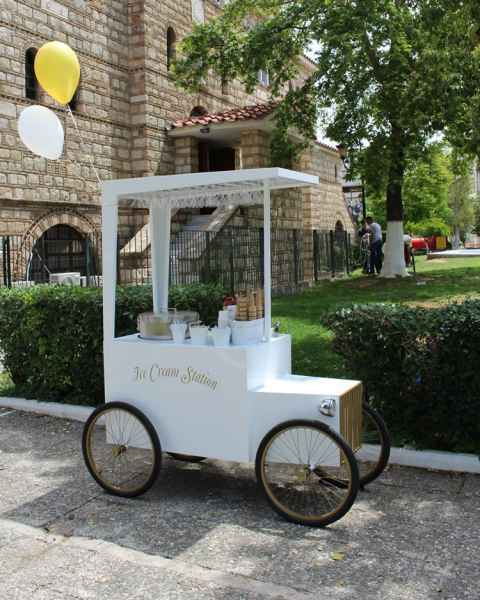 παγωτατζής για βάπτιση