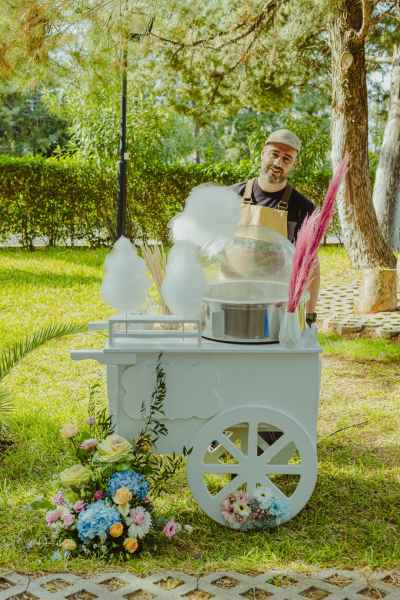 karotsaki me malli tis grias