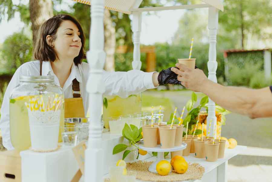 lemonada gia vaptisi